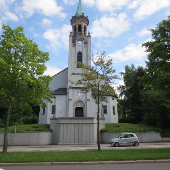Sachgesamtheit Trinitatiskirche Chemnitz-Hilbersdorf mit Kirchhof