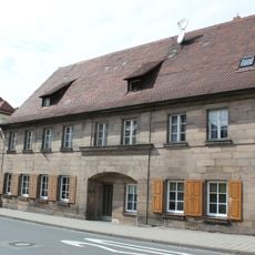 Friedrich-Ebert-Straße 19, 21