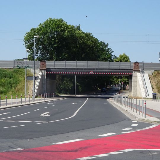 Eisenbahnbrücke Davenstedter Straße