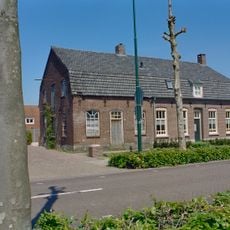 Oude Provincialeweg 32-34, Hapert