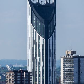 Strata Tower