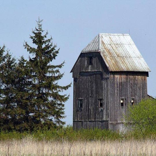 Post mill in Lutynia