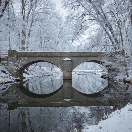 Most přes Blanici v severní části vlašimského zámeckého parku