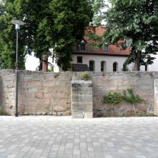 Friedhofsmauer Burgstallstraße 12 in Obermichelbach