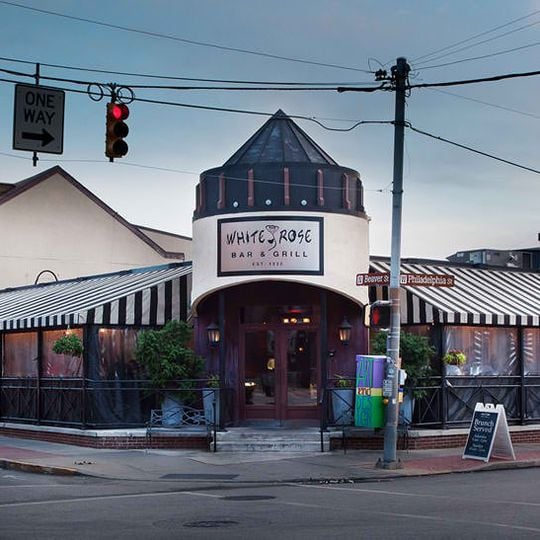 White Rose Bar and Grill