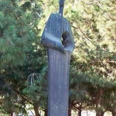 Monument to the Donors