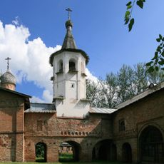 Колокольня с переходом (Великий Новгород)