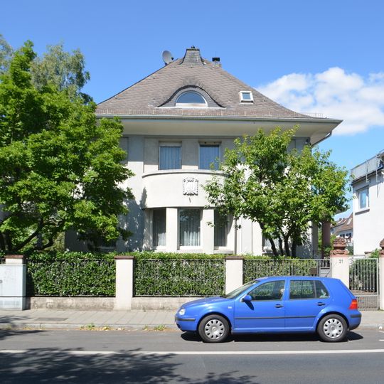 Haus Taunusring 21