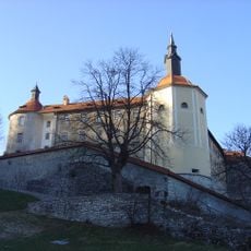 Loka Castle