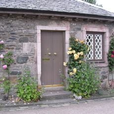 Luss, Mostyn Cottage