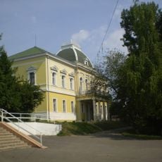 Дворец Плотени (Великие Лазы)