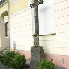 Kříž u domu č. 62 v Radosticích
