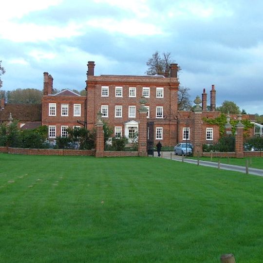 Henlow Grange