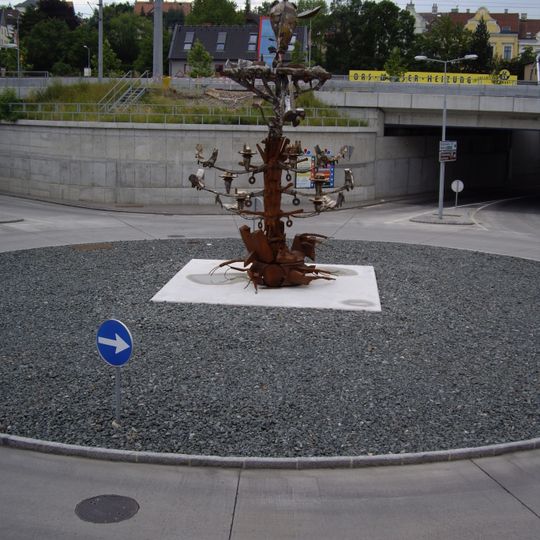 Klosterneuburgs Totem im Strudel der Zeit