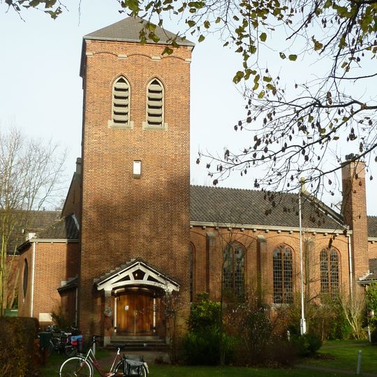 The English and American Episcopal Church of St.John & St.Philip