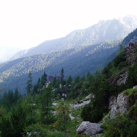 Pellarini Lodge