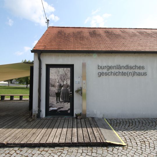 Burgenländisches Geschichtehaus