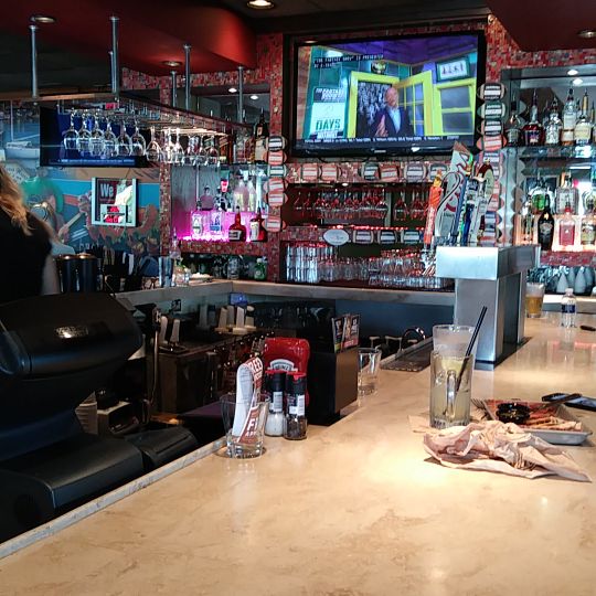 Applebee's Grill + Bar