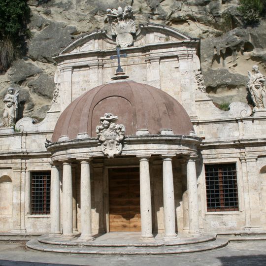 Tempietto di Sant'Emidio alle Grotte