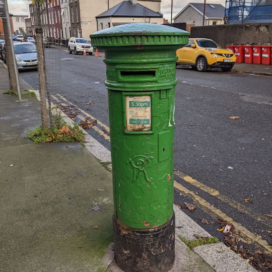 Richmond Street North postbox