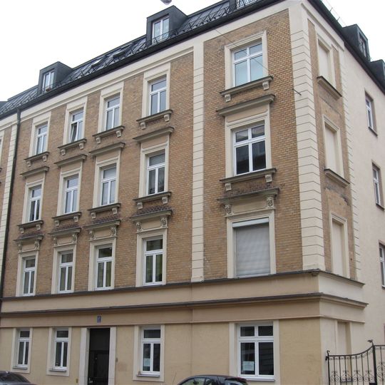 Mietshaus