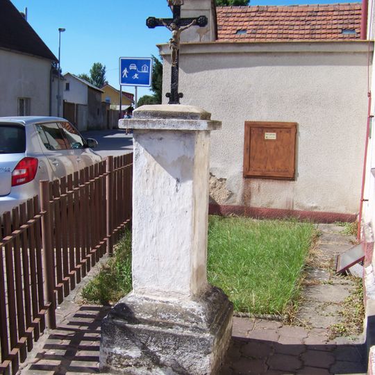 Kříž na Tlustého ulici