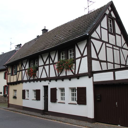 Adelheidisstraße 15