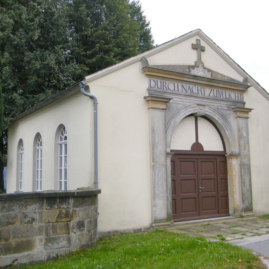 Einzeldenkmal der Sachgesamtheit: Leichenhalle Hauptstraße -
