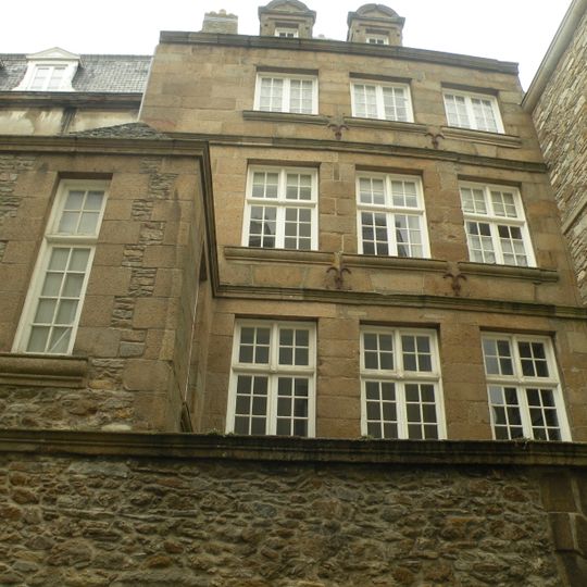 Immeuble, 10 cour La-Houssaye, Saint-Malo