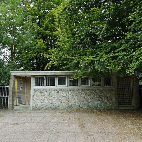 De Lichtenberg: sanitation building