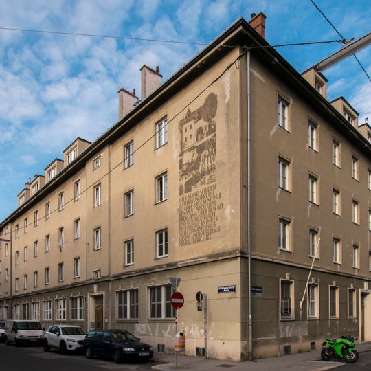 Wohnhausanlage Haeckelstraße 4