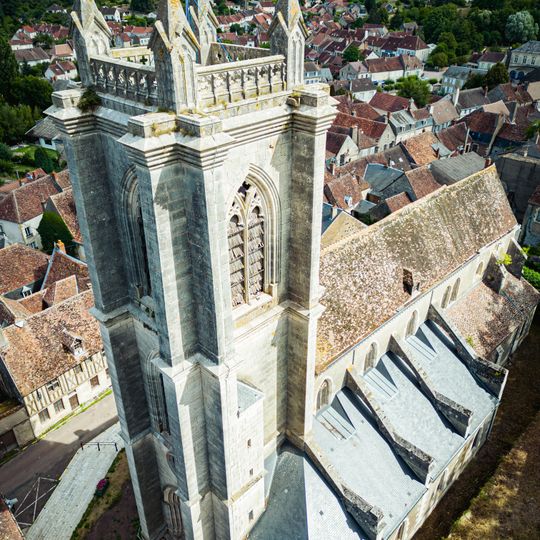 Église Saint-Caradeuc de Donzy