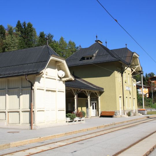 Fulpmes railway station