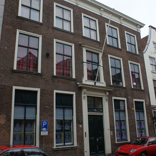 Hogewoerd 108, Leiden