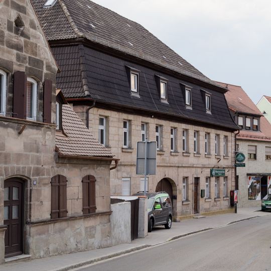 Hindenburgstraße 46