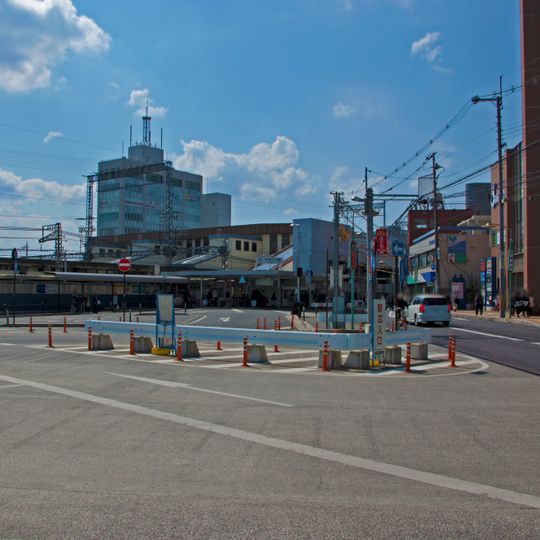 Yamato-Saidaiji Station