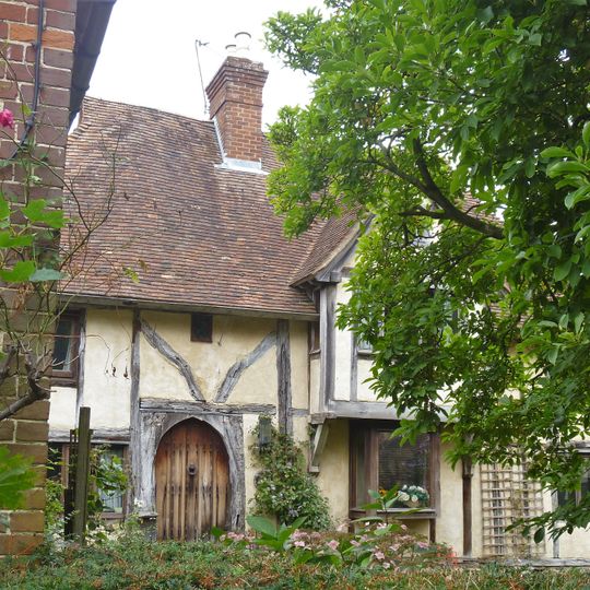 Belks  White Cottage