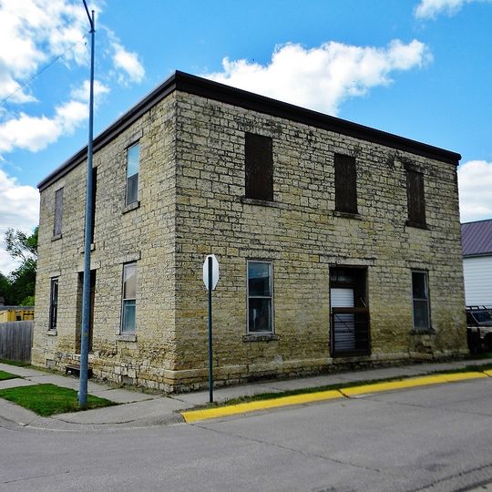 Building at 306 South Second Street