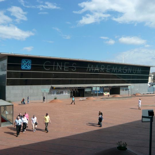 Cines Maremagnum