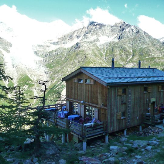 Europa Hut