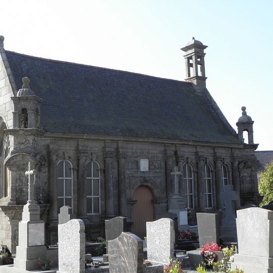 Ossuaire de Lanhouarneau