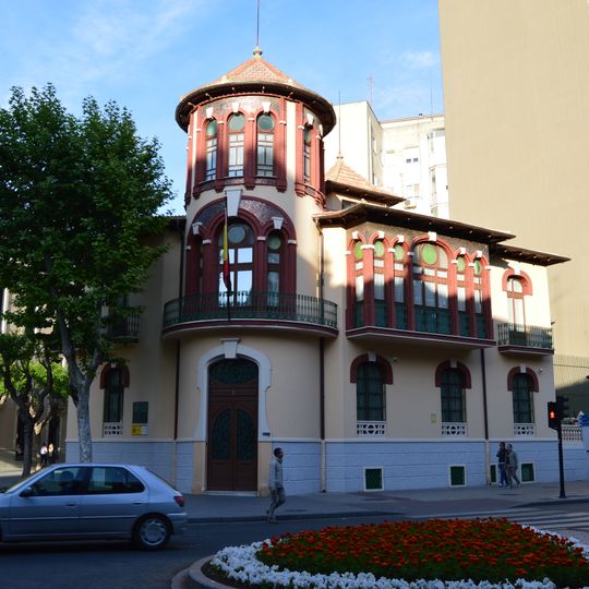 Edificio de la Subdelegación de Defensa