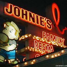 Johnie's Broiler
