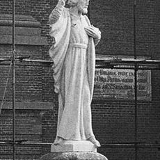 Statue of Sacred Heart of Jesus Christ