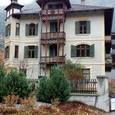 Josef-Jungmann-Straße 2