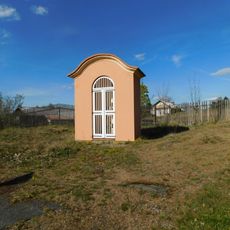 Kaplička u Velkého rybníka v Jesenici