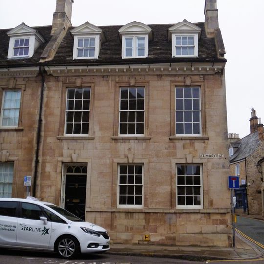 24, St Mary's Street