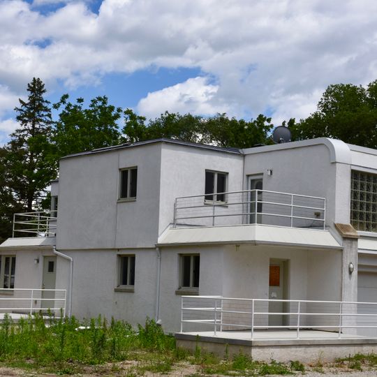 William C. and Margaret Egloff House
