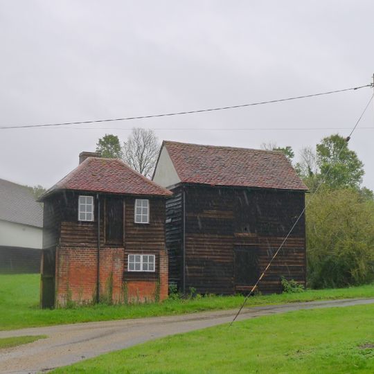 Coach House To North East Of Fambridge Hall