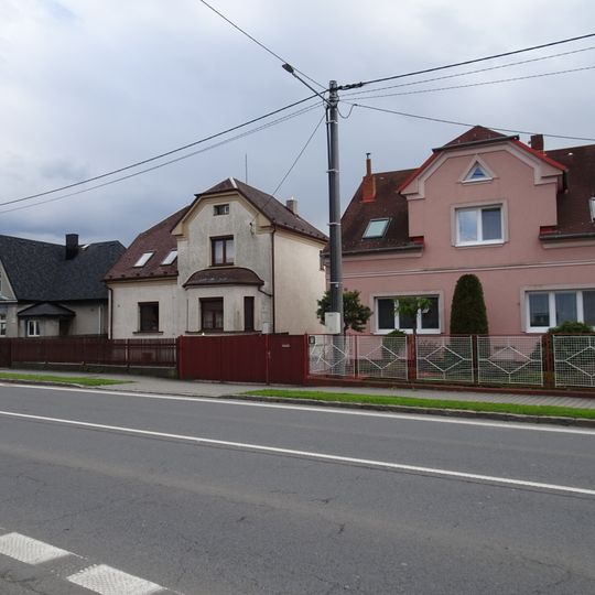 Dřevěný kříž v Dolním Benešově v Hlučínské ulici